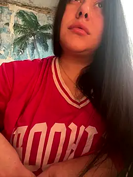 DaisyStreet online show from November 28, 12:30 pm