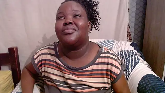 Snapshot of DripnWet chatting on March 24, 10:37 pm DripnWet online show from March 24, 10:37 pm