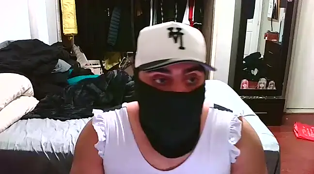 Snapshot of babykayla972 chatting on January 28, 12:22 pm babykayla972 online show from January 28, 12:22 pm