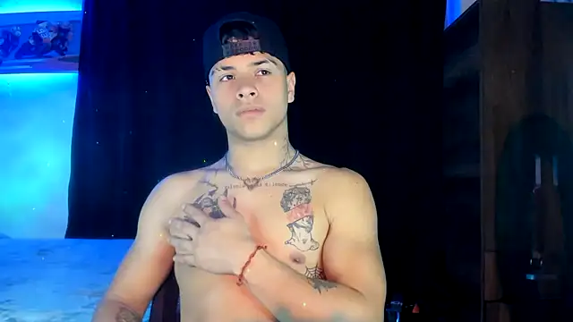 Dominic Biker   online show from January 17, 5:32 am