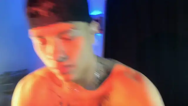 Dominic Biker   online show from January 22, 5:05 am