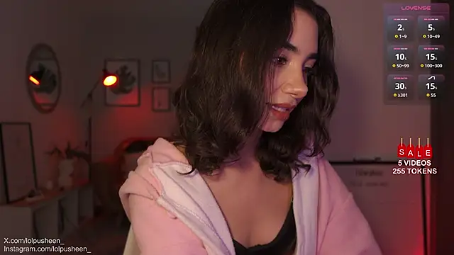 JulietteDee online show from October 9, 9:57 pm