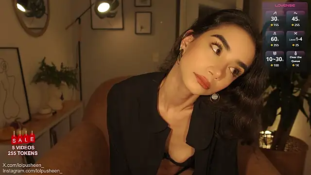 JulietteDee online show from October 24, 10:28 pm