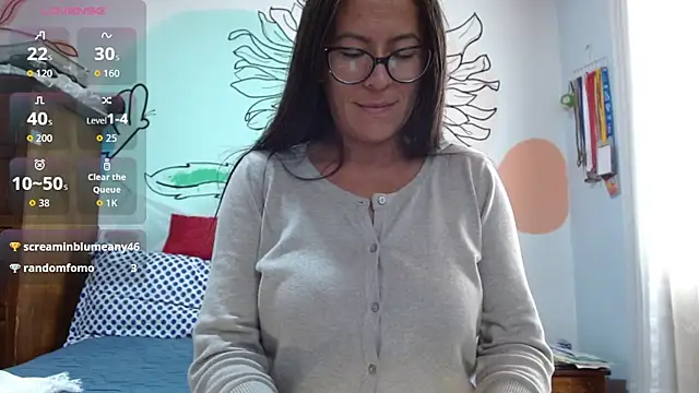 Snapshot of lupita84 chatting on September 23, 6:44 pm lupita84 online show from September 23, 6:44 pm