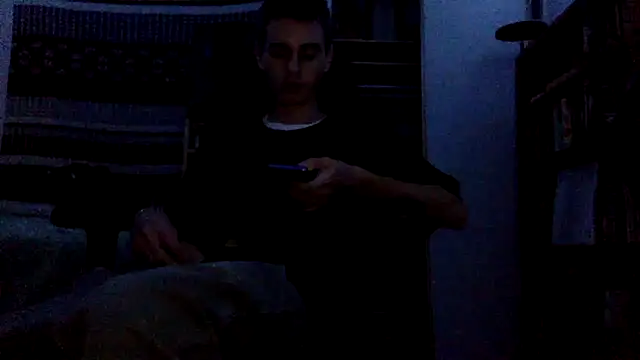 spicylaboi online show from October 31, 12:44 am