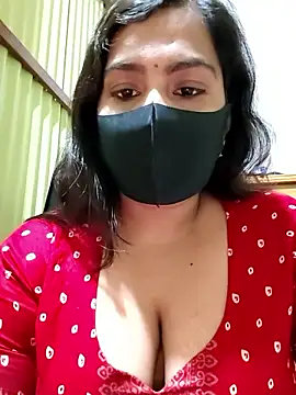 Snapshot of Ritusri_Dotta chatting on May 10, 5:29 pm Ritusri Dotta online show from May 10, 5:29 pm