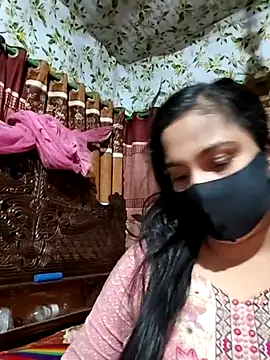 Snapshot of Ritusri_Dotta chatting on July 7, 6:01 pm Ritusri Dotta online show from July 7, 6:01 pm