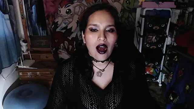 Snapshot of kureiji_hentaii chatting on May 5, 11:02 pm kureiji hentaii online show from May 5, 11:02 pm
