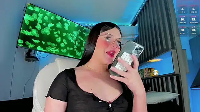 Snapshot of Ashlycuute chatting on November 1, 2:46 am Ashlycuute online show from November 1, 2:46 am