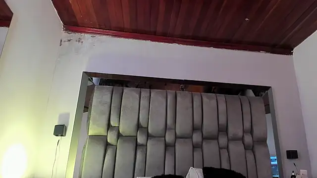 NikkySmiith online show from March 17, 11:46 am