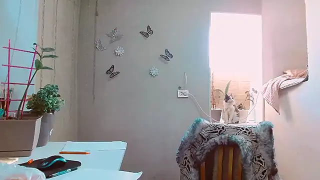 Snapshot of RosaJil chatting on February 12, 1:48 pm RosaJil online show from February 12, 1:48 pm