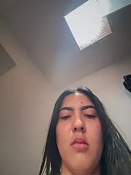 Snapshot of MarianaBenz chatting on March 20, 1:49 pm MarianaBenz online show from March 20, 1:49 pm