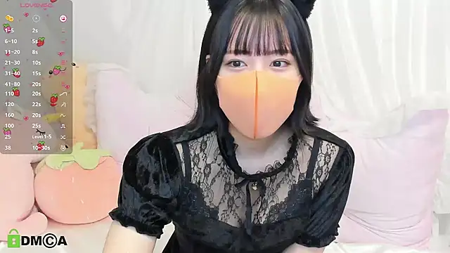 Snapshot of maika08 chatting on February 22, 12:40 pm maika08 online show from February 22, 12:40 pm