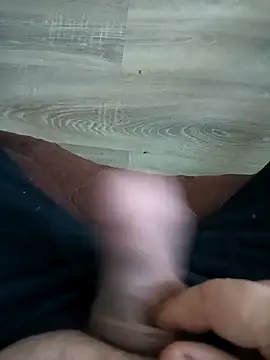 Snapshot of DANY49DANY49 chatting on March 3, 7:43 am DANY49DANY49 online show from March 3, 7:43 am