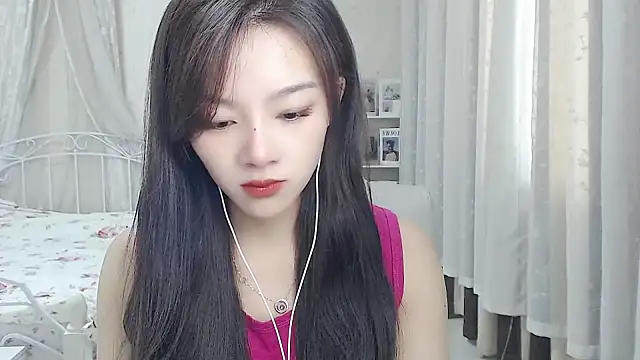 Snapshot of Jenny-Z chatting on May 31, 1:47 am Jenny-Z online show from May 31, 1:47 am