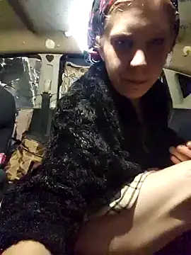 Snapshot of shadow199393 chatting on February 2, 3:32 am shadow199393 online show from February 2, 3:32 am