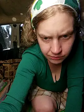 Snapshot of shadow199393 chatting on March 7, 7:16 pm shadow199393 online show from March 7, 7:16 pm