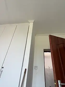 Snapshot of petiteebony_81 chatting on February 10, 10:41 am petiteebony 81 online show from February 10, 10:41 am