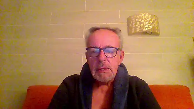 tuggy59 online show from January 10, 6:04 am