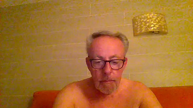 tuggy59 online show from May 23, 4:39 am