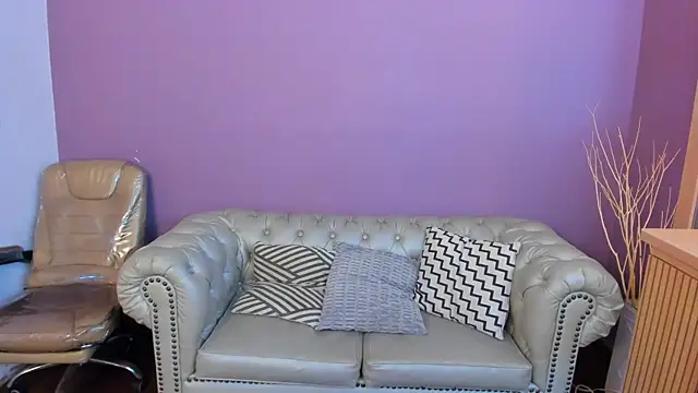 taylor bennet online show from October 6, 12:13 pm