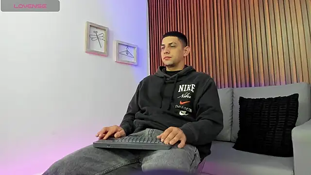 Alex cute77 online show from April 8, 12:16 pm