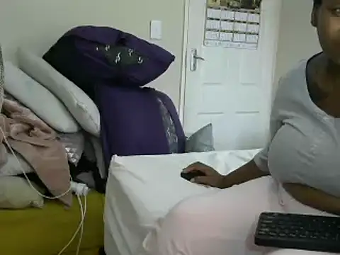 Real1SweetQueen online show from March 26, 10:32 am