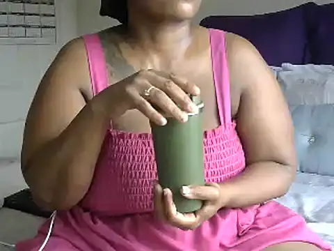 Real1SweetQueen online show from April 4, 7:17 am