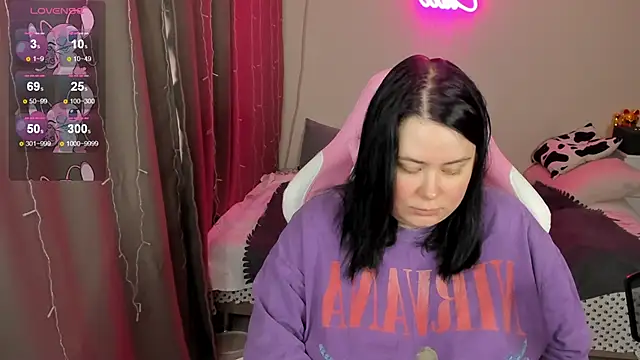 Akemi BBW online show from March 31, 7:20 am