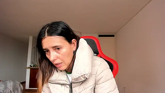 zoe jeane beker online show from February 27, 9:14 pm