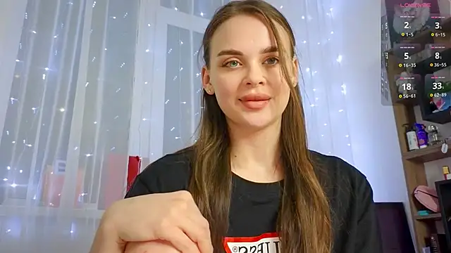 KristenSayles online show from January 24, 2:30 pm