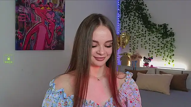 KristenSayles online show from September 14, 6:29 pm