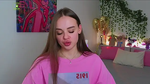 KristenSayles online show from September 20, 2:29 pm