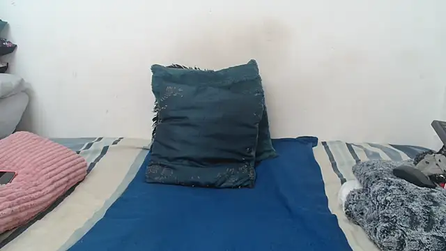 LongPussyLips94 online show from October 20, 9:26 pm