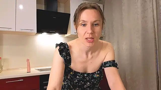 Snapshot of VictoriaGoddesss chatting on June 3, 7:08 pm VictoriaGoddesss online show from June 3, 7:08 pm