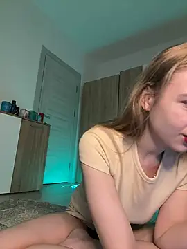 freiiaflower online show from March 12, 10:07 pm