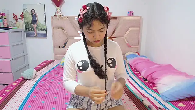 Snapshot of Winnifer_Gonzal chatting on April 26, 3:15 am Winnifer Gonzal online show from April 26, 3:15 am