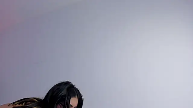 tina olsen07 online show from December 21, 8:28 am