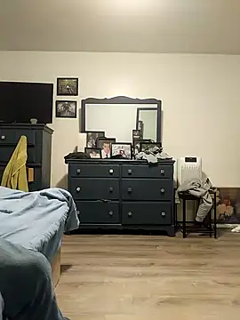 Snapshot of Cemg chatting on March 23, 2:32 pm Cemg online show from March 23, 2:32 pm