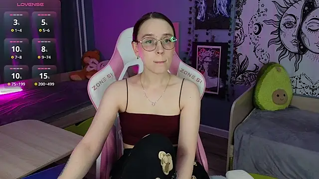 Sweet frosti online show from February 24, 3:26 am