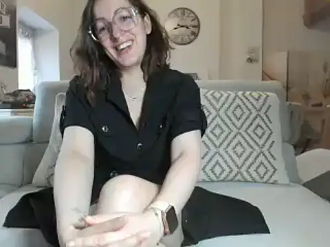 prunelle sexy online show from October 18, 6:16 am