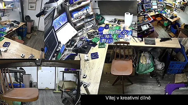 Snapshot of Happy_Michal chatting on December 25, 4:22 pm Happy Michal online show from December 25, 4:22 pm