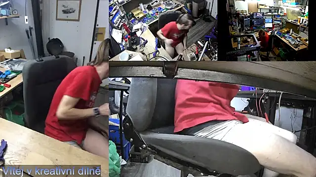 Snapshot of Happy_Michal chatting on January 6, 12:24 pm Happy Michal online show from January 6, 12:24 pm