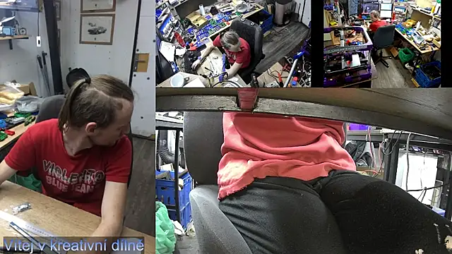 Snapshot of Happy_Michal chatting on January 7, 12:52 pm Happy Michal online show from January 7, 12:52 pm