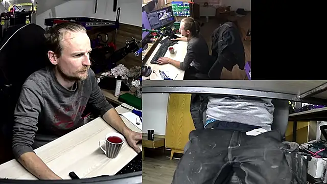 Snapshot of Happy_Michal chatting on October 13, 4:18 pm Happy Michal online show from October 13, 4:18 pm