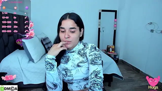 SweetMegan 1 online show from October 24, 12:23 pm