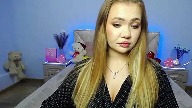 StacyYellig online show from January 12, 8:36 pm