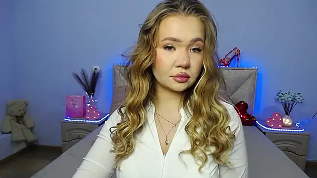 StacyYellig online show from January 17, 7:49 pm