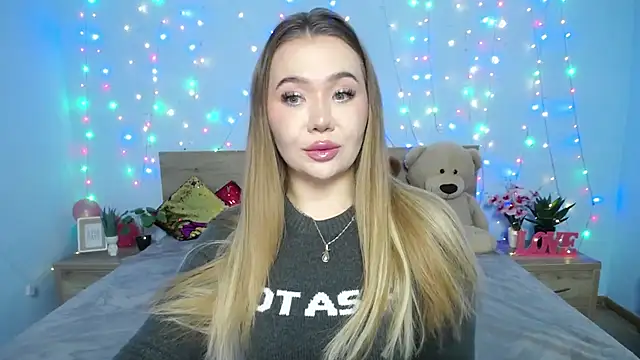 StacyYellig online show from January 26, 2:35 am