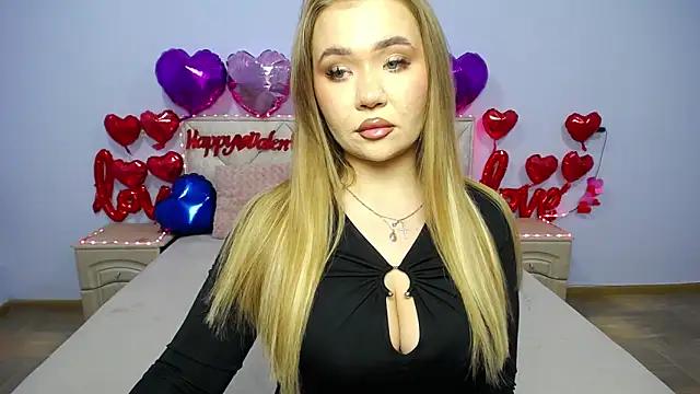 StacyYellig online show from February 11, 3:29 pm